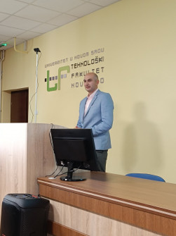 Семинар „Апликација полифенола у индустрији меса“