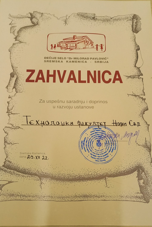 Хуманитарна акција додела пакетића у Дечијем селу у Сремским Карловцима